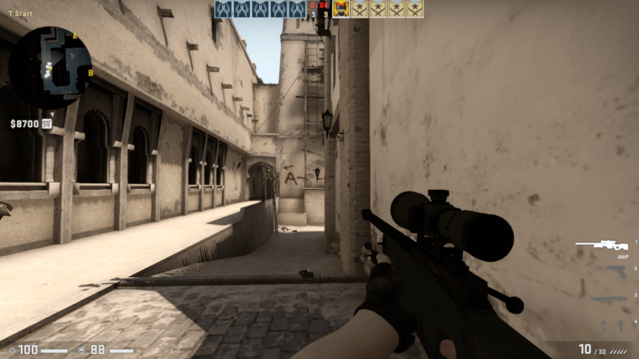 Screenshot de uma partida de CS.