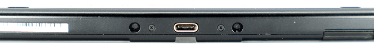 Detalhe de uma porta Thunderbolt 3.